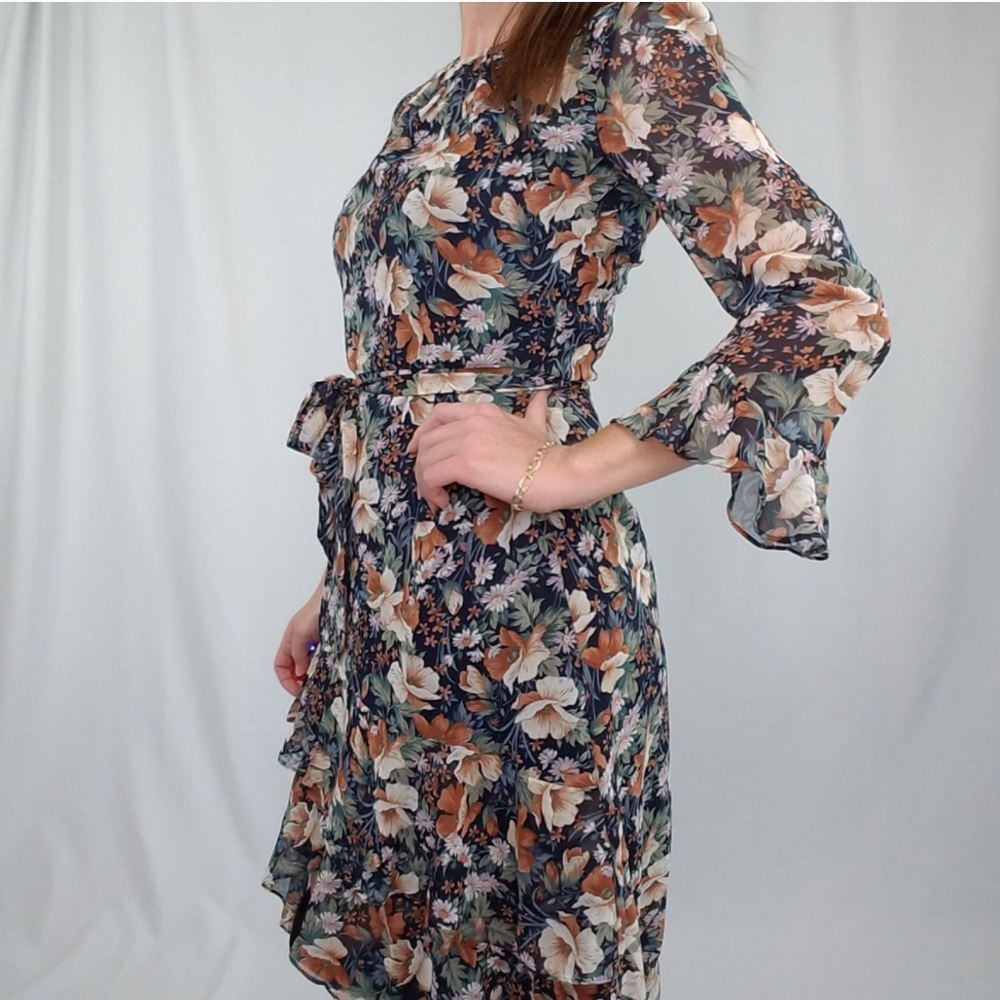 Floral midi dress - Picture 2 of 7
